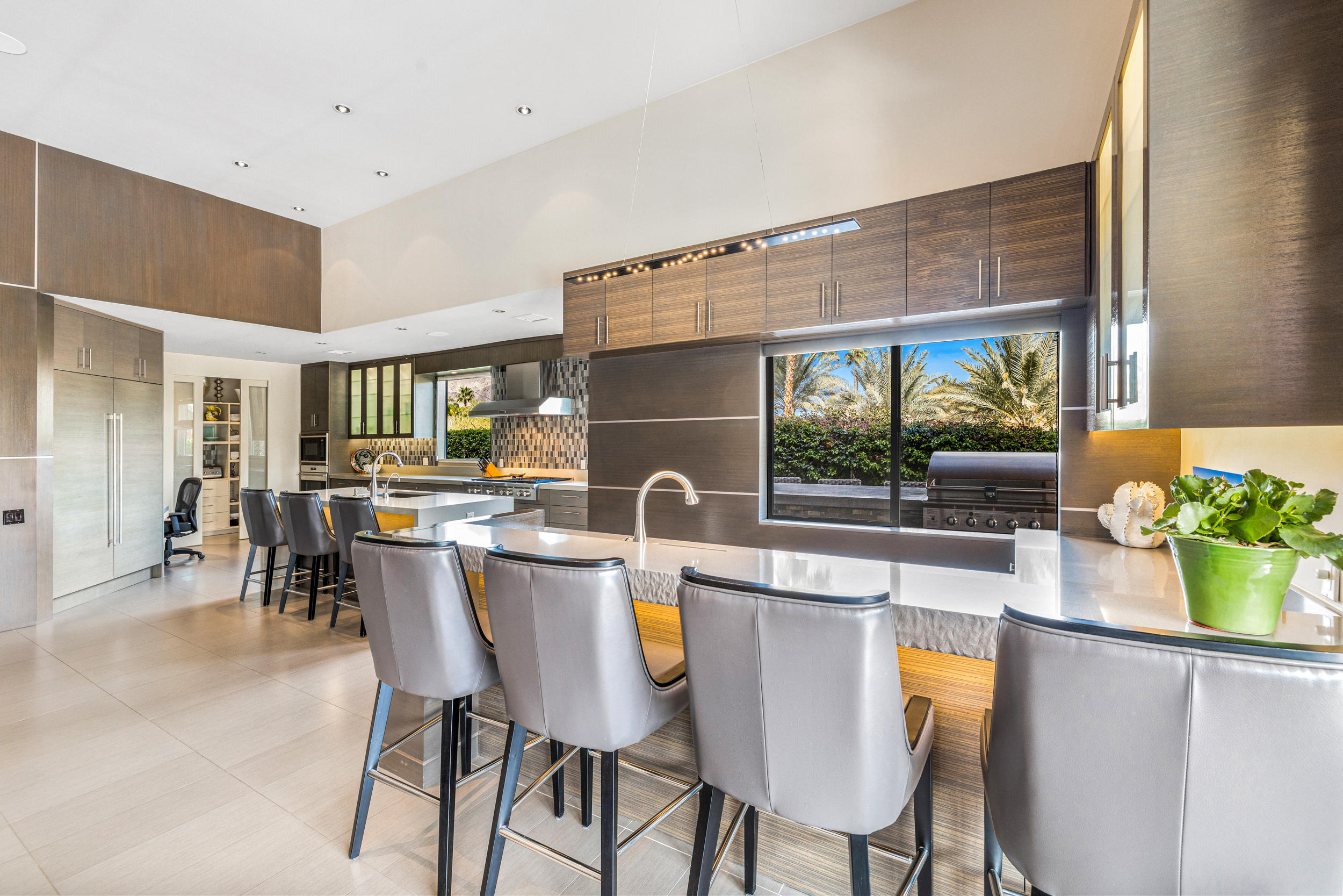 110 Brian Court Palm Desert, CA 92260 - Photo 38 of 82 068A5864