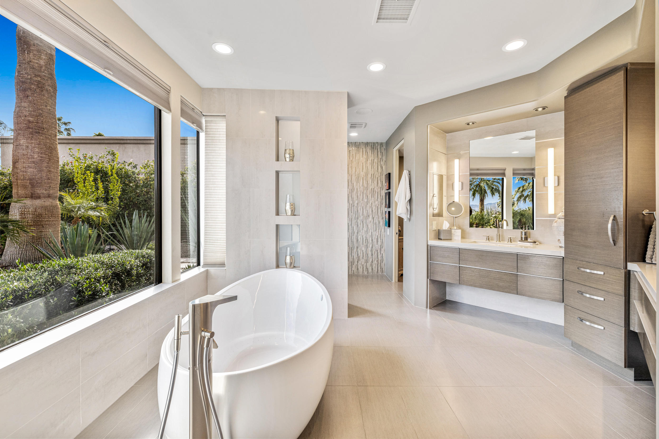 110 Brian Court Palm Desert, CA 92260 - Photo 50 of 82 068A5712