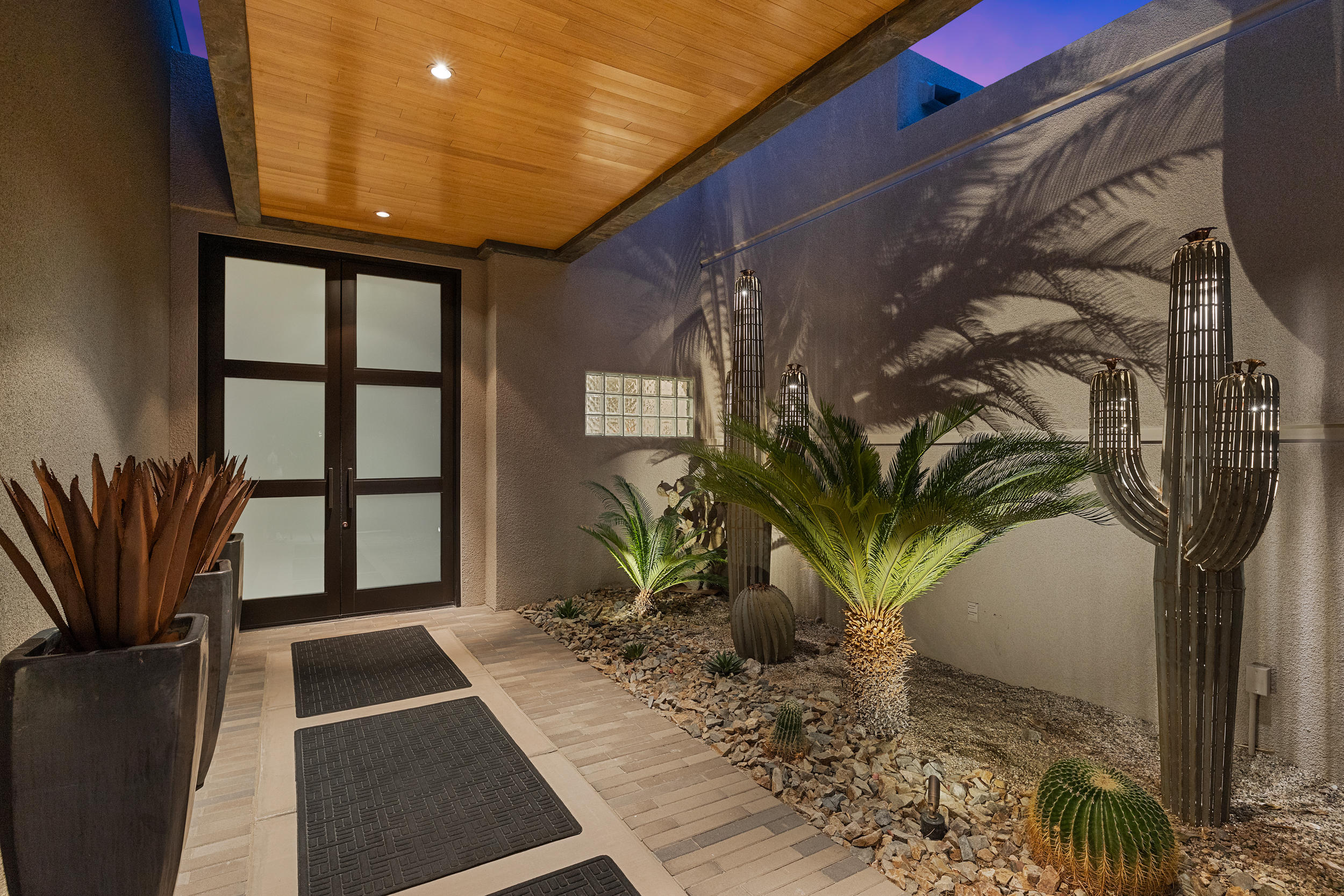 110 Brian Court Palm Desert, CA 92260 - Photo 7 of 82 068A6340