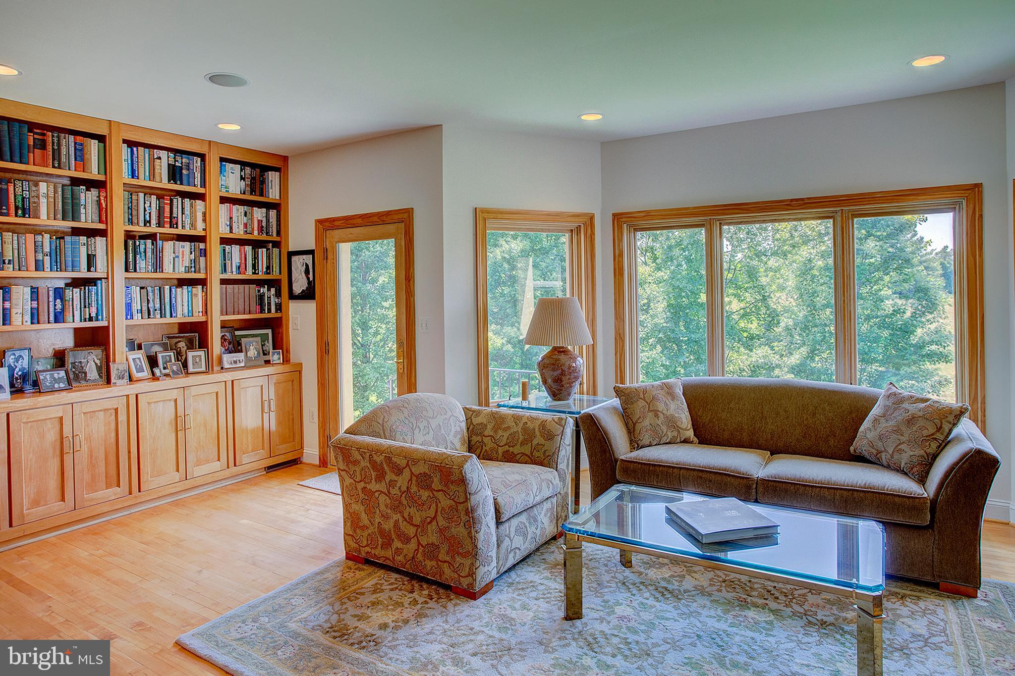 20781 Unison Road Round Hill, VA 20141 - Photo 22 of 64 Library has built in shelves