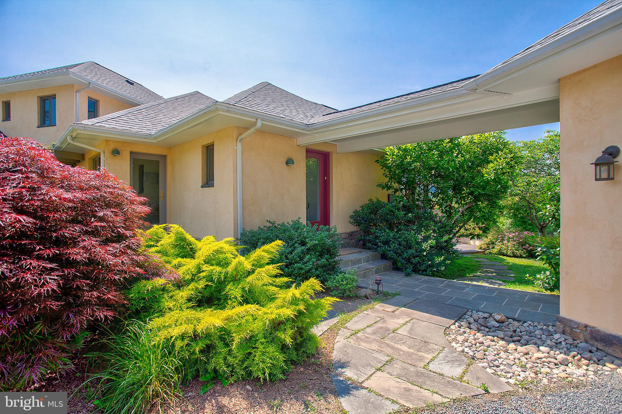 20781 Unison Road Round Hill, VA 20141 - Photo 50 of 64 Covered walk way from garage to the house