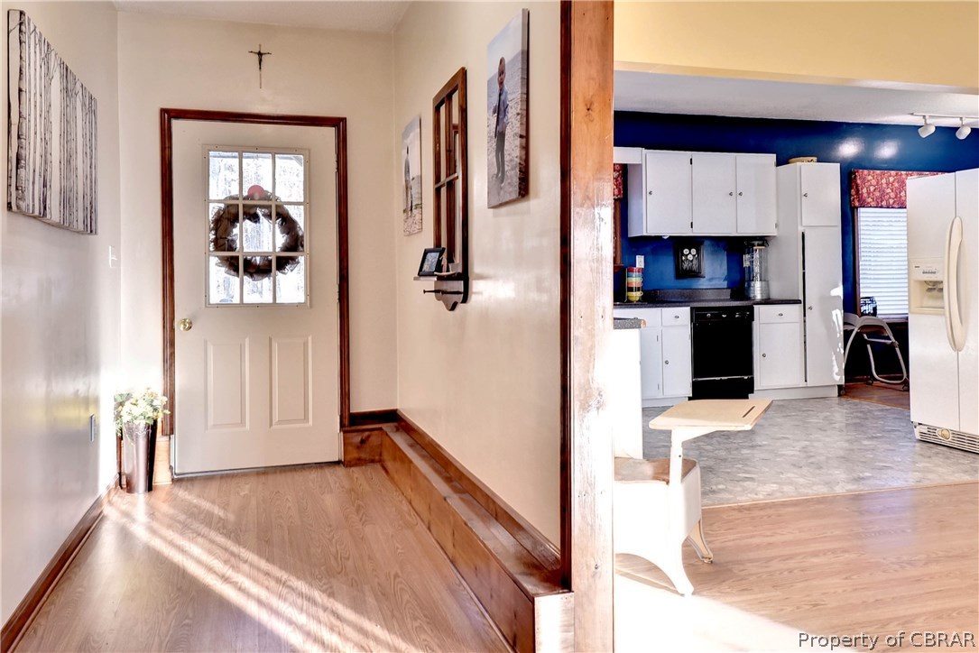 12118 Burwells Bay Road Smithfield, VA 23430 - Photo 5 of 25