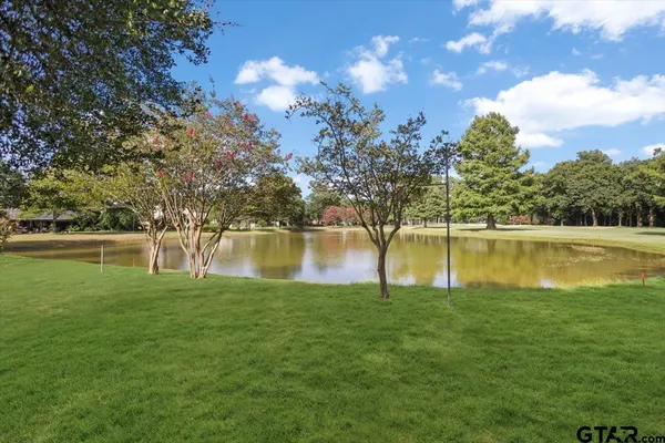 $415,000 | 235 Fairlawn Drive, Hideaway, TX 75771