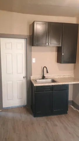 $143,100 | 3059 North 10th Lane, Milwaukee, WI 53206