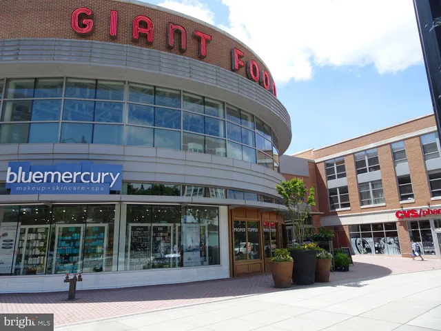 $775,000 | 3521 39th Street Northwest, Unit A493, Washington, DC 20016