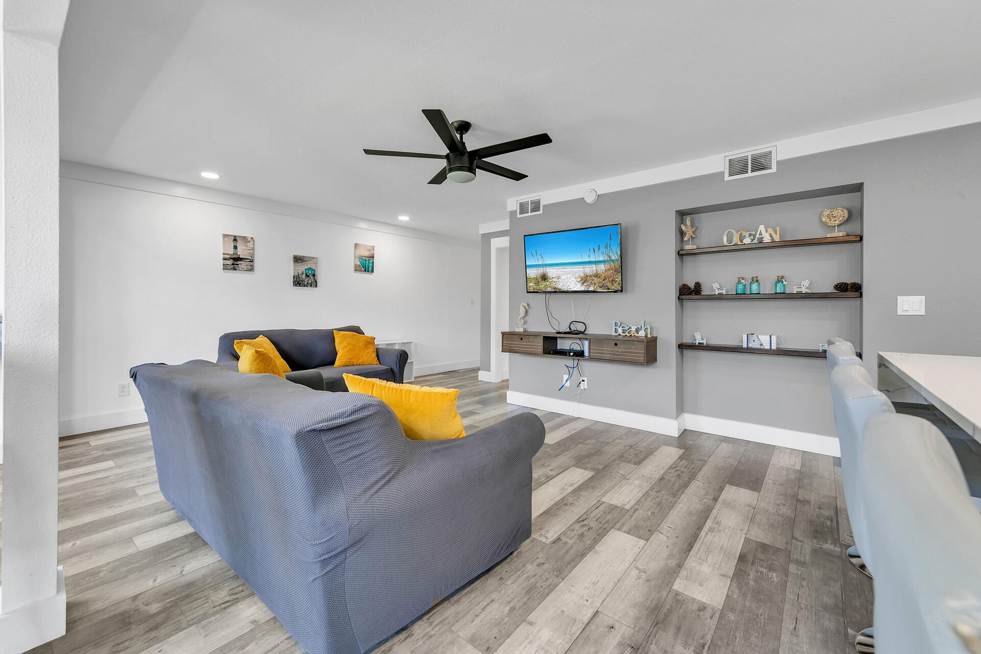 Undisclosed Address Destin, FL 32541 - Photo 7 of 23 a living room with furniture and kitchen view