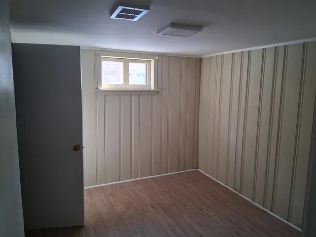 $2,400 | 360 Streamside Drive, Harvey, IL 60426