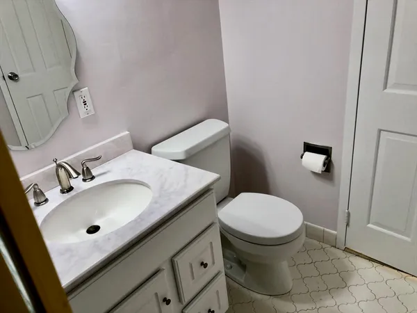 $3,250 | 40 Village Road, Unit 1112, Middleton, MA 01949