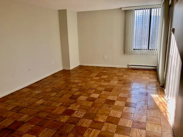$3,250 | 40 Village Road, Unit 1112, Middleton, MA 01949