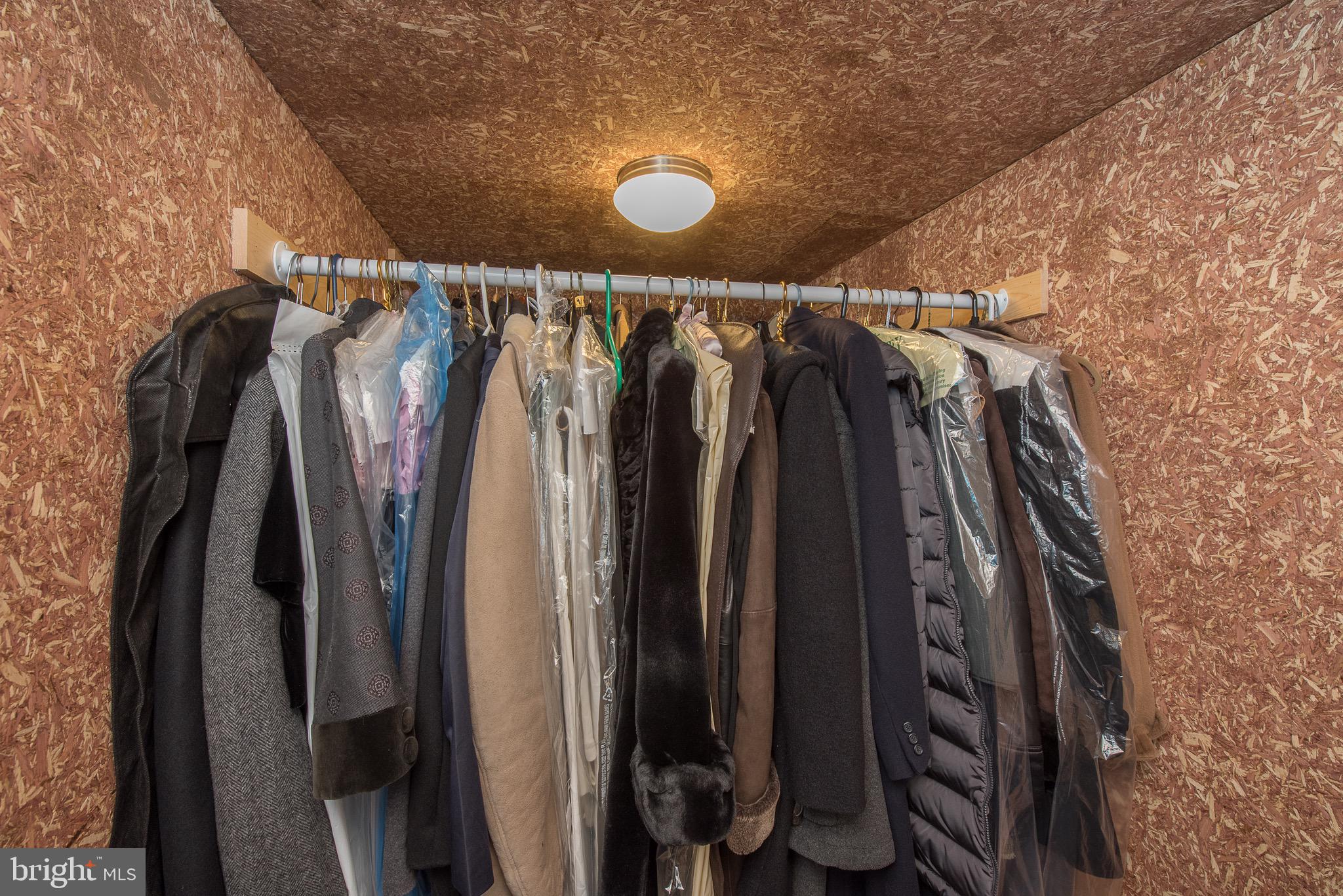 442 Waynesbrooke Road Berwyn, PA 19312 - Photo 22 of 28 Cedar closet