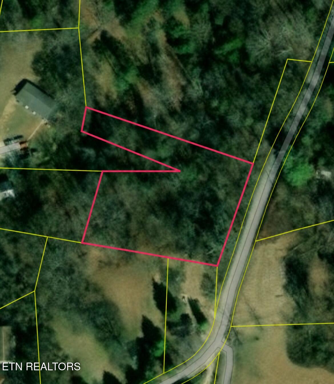 147 Stephens Road Rocky Top, TN 37769 - Photo 2 of 4 1000046888