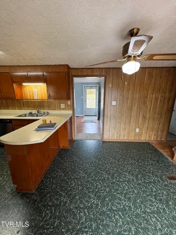 $150,000 | 129 Meadow Lark Lane, Bluff City, TN 37618