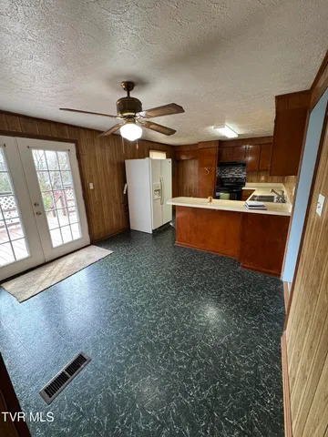 $150,000 | 129 Meadow Lark Lane, Bluff City, TN 37618