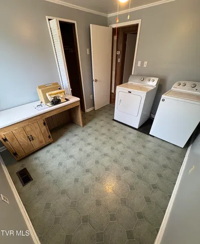 $150,000 | 129 Meadow Lark Lane, Bluff City, TN 37618