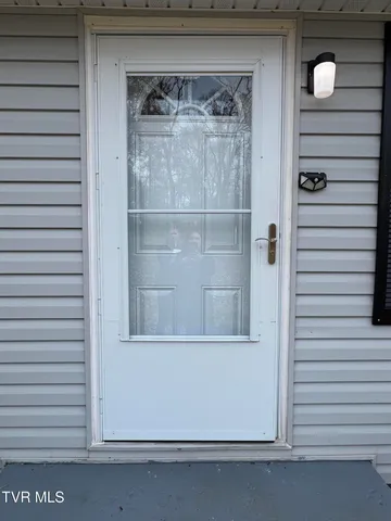 $150,000 | 129 Meadow Lark Lane, Bluff City, TN 37618