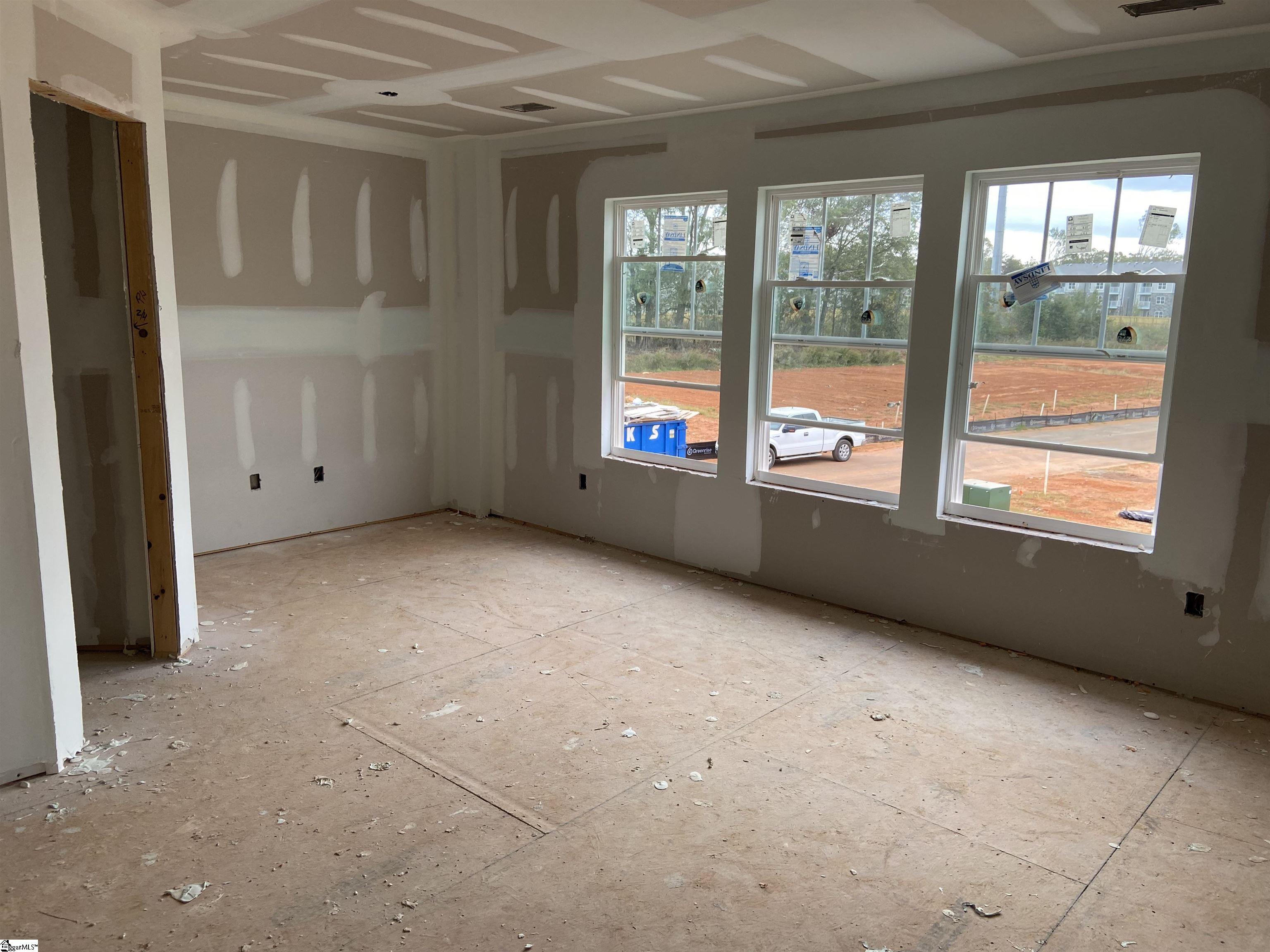 448 Hazelcote Road Greenville, SC 29611 - Photo 6 of 10 Gallery Image 6