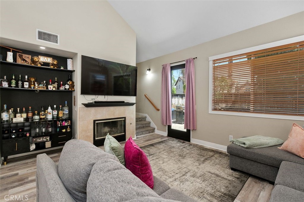 4255 Pondhill Court Riverside, CA 92505 - Photo 12 of 25