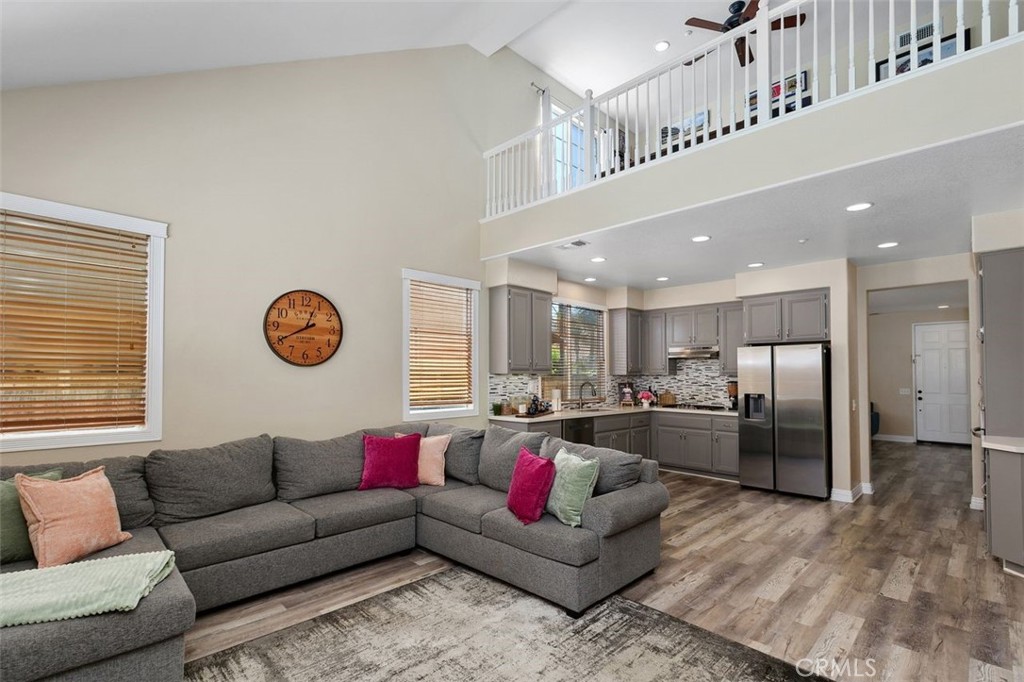 4255 Pondhill Court Riverside, CA 92505 - Photo 7 of 25