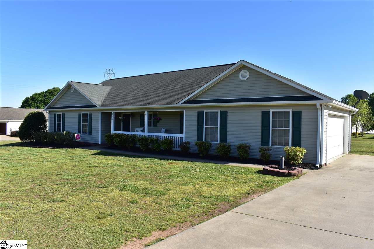 1161 Holly Springs Road Lyman, SC 29365 - Photo 2 of 21