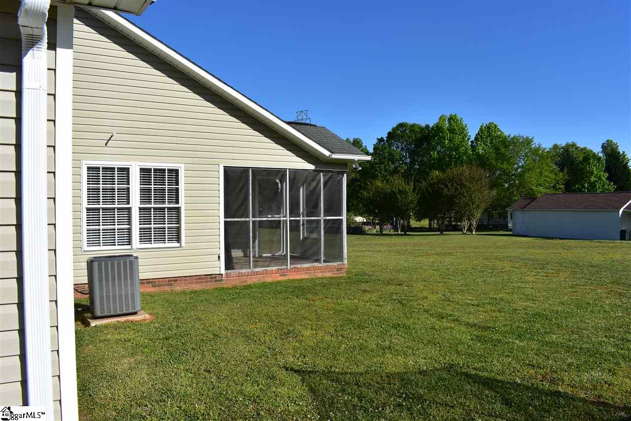 1161 Holly Springs Road Lyman, SC 29365 - Photo 8 of 21