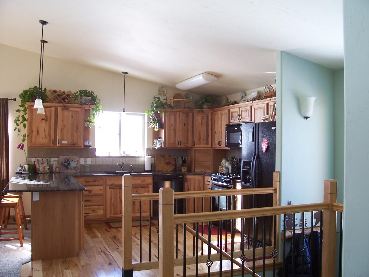 201 Carriage Road Fraser, CO 80442 - Photo 4 of 7 Kitchen