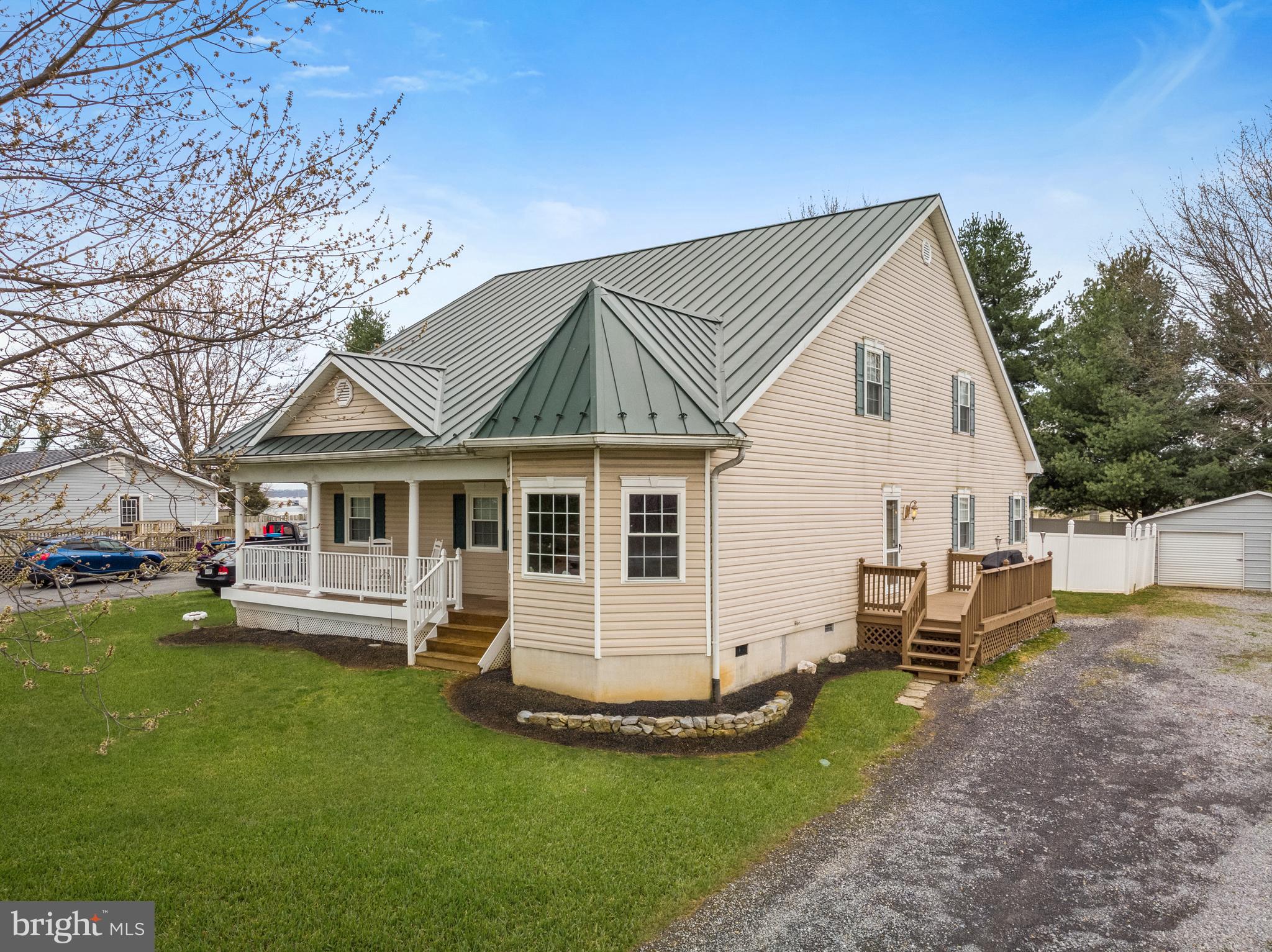 743 Welltown Road Winchester, VA 22603 - Photo 3 of 35 Side entry with porch and plenty of parking!!