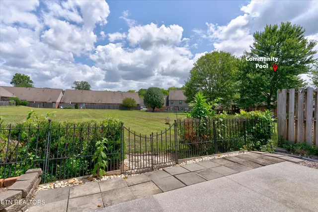 $429,900 | 659 Farragut Commons Drive, Knoxville, TN 37934