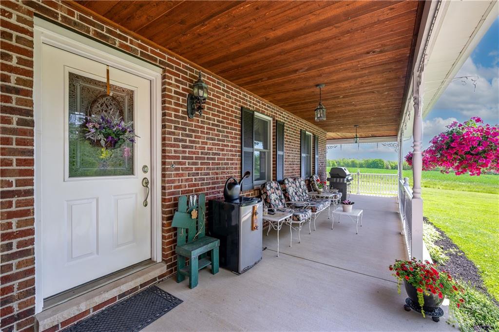 2093 Prospect Road Prospect, PA 16052 - Photo 5 of 25
