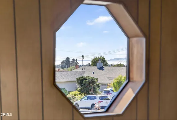 $1,195,000 | 312 Regis Avenue, Ventura, CA 93003