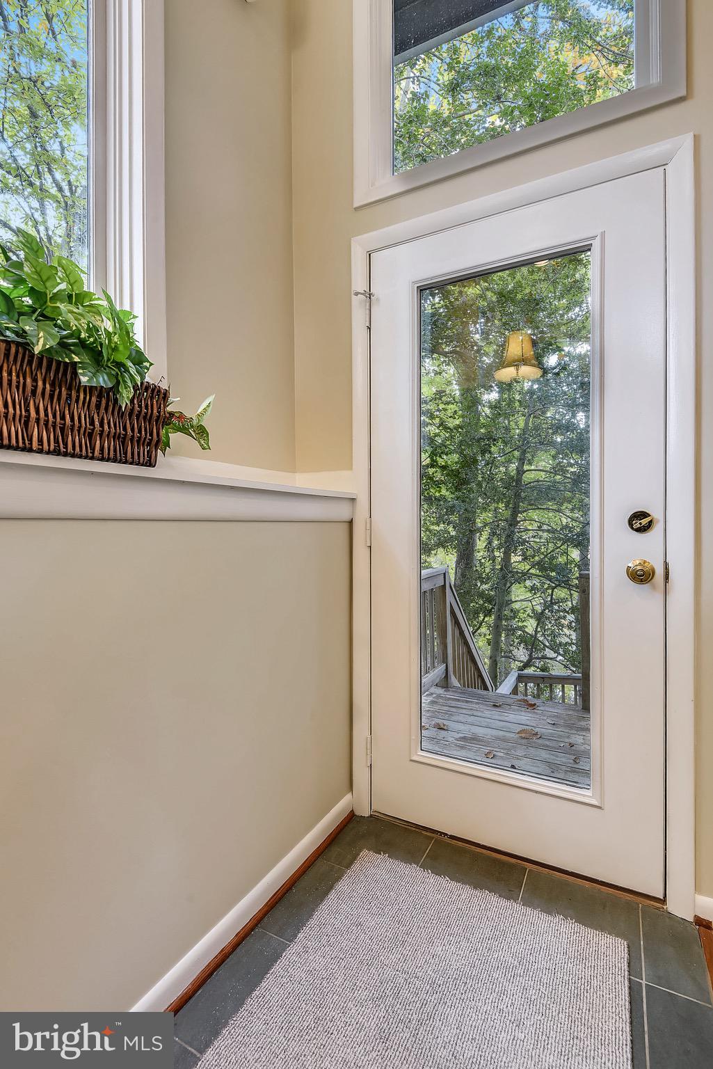 608 Maid Marion Road Annapolis, MD 21405 - Photo 11 of 61