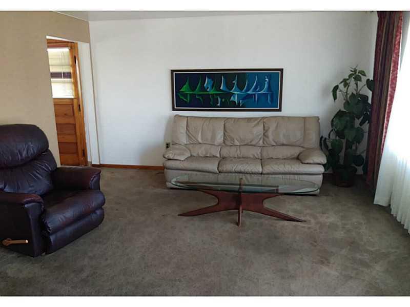202 Barbara Drive McKees Rocks, PA 15136 - Photo 4 of 16 Living Room.