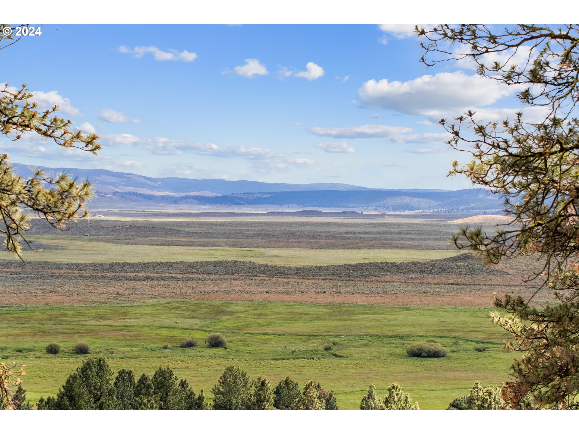 20184 Riata Lane, Unit S1 Seneca, OR 97873 - Photo 5 of 9 a view of an ocean view