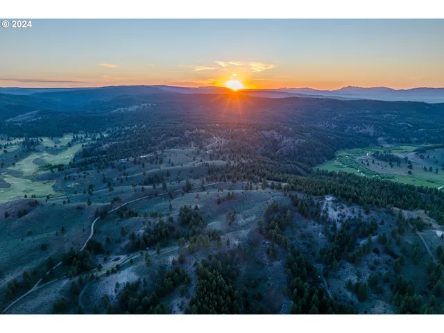 $1,950,000 | 20184 Riata Lane, Unit S1, Seneca, OR 97873