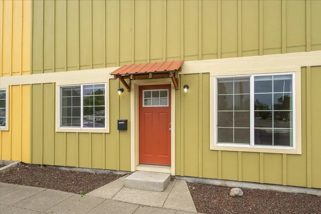 $319,000 | 2002 East Boone Avenue, Spokane, WA 99202