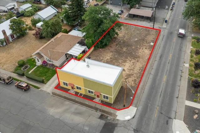 $319,000 | 2002 East Boone Avenue, Spokane, WA 99202