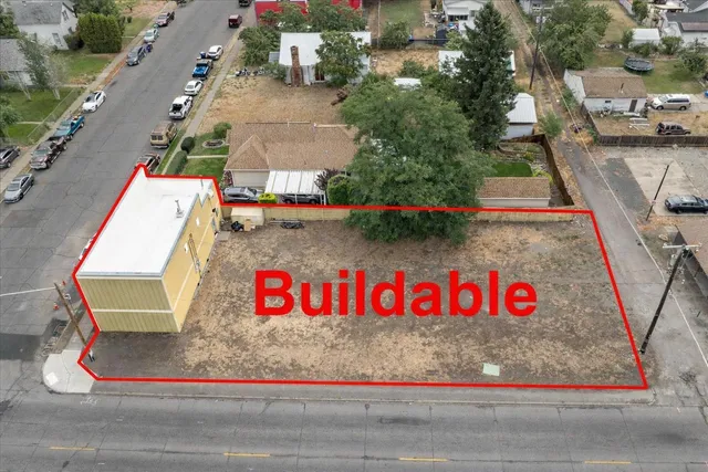 $319,000 | 2002 East Boone Avenue, Spokane, WA 99202