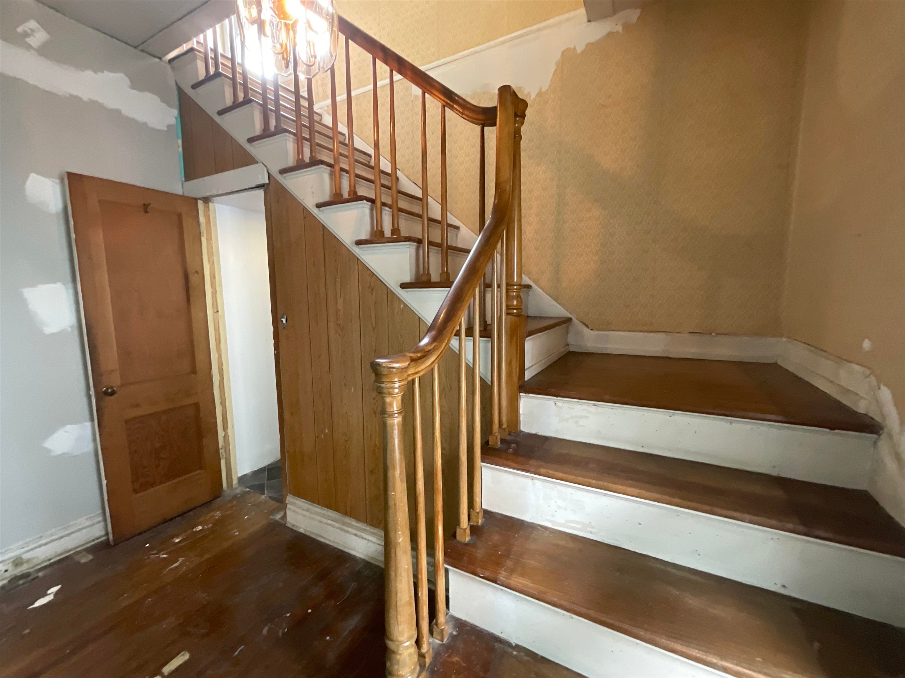 3318 Waverly Road Huntington, WV 25704 - Photo 4 of 31 Gallery Image 4