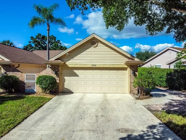 $619,900 | 6600 Ilex Circle, Naples, FL 34109