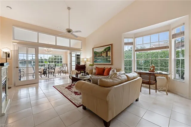 $619,900 | 6600 Ilex Circle, Naples, FL 34109