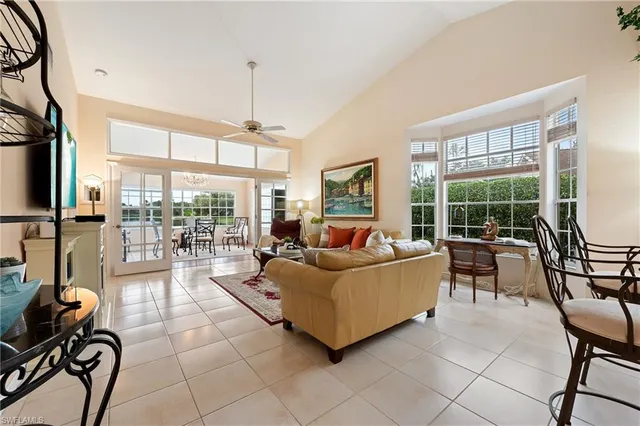 $619,900 | 6600 Ilex Circle, Naples, FL 34109