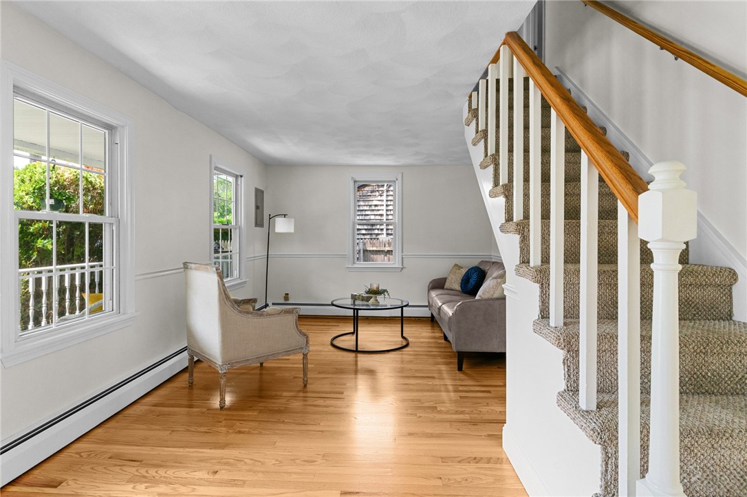 188 Reynolds Avenue Warwick, RI 02889 - Photo 12 of 47