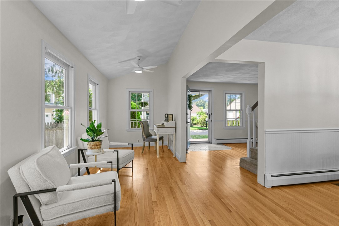 188 Reynolds Avenue Warwick, RI 02889 - Photo 18 of 47