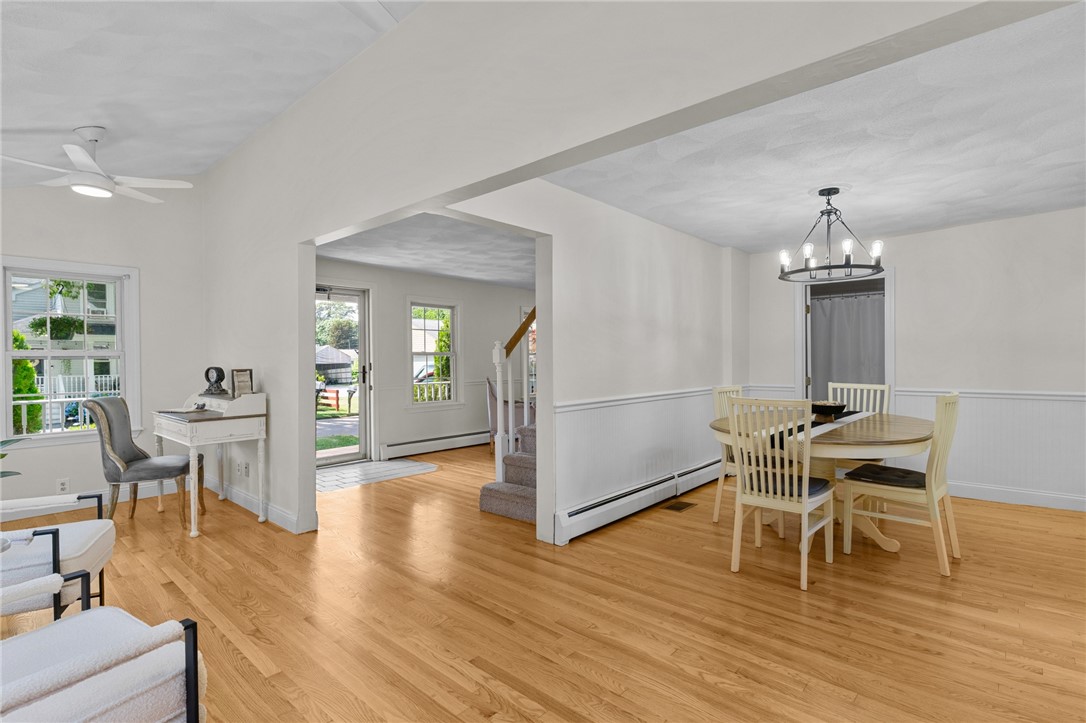 188 Reynolds Avenue Warwick, RI 02889 - Photo 19 of 47