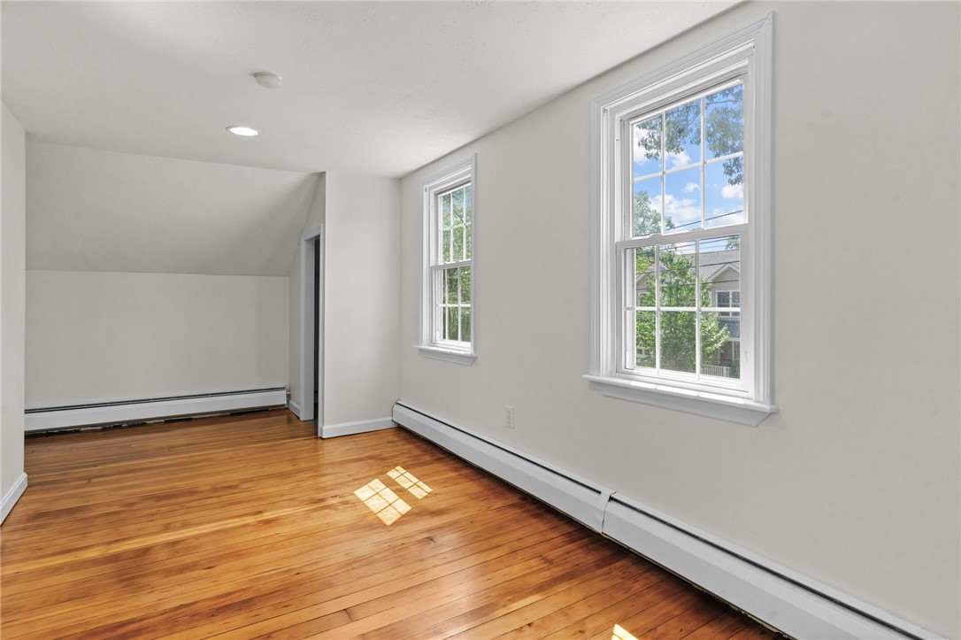 188 Reynolds Avenue Warwick, RI 02889 - Photo 35 of 47