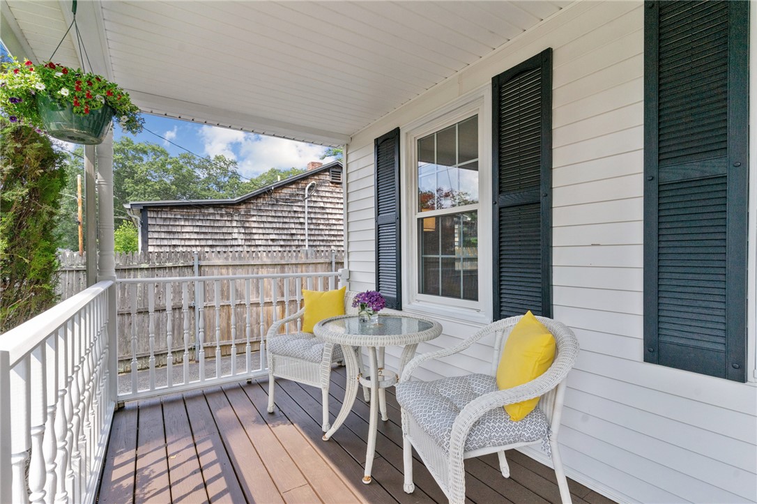 188 Reynolds Avenue Warwick, RI 02889 - Photo 8 of 47