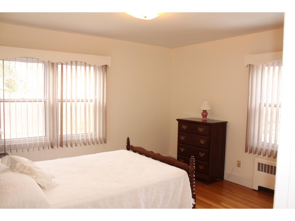 15 Plummer Road Bedford, NH 03110 - Photo 14 of 29