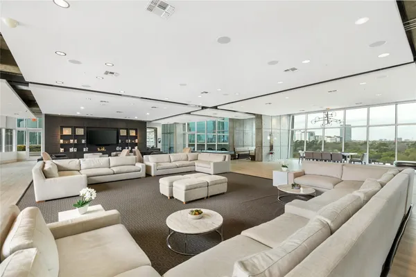 a picture of water view