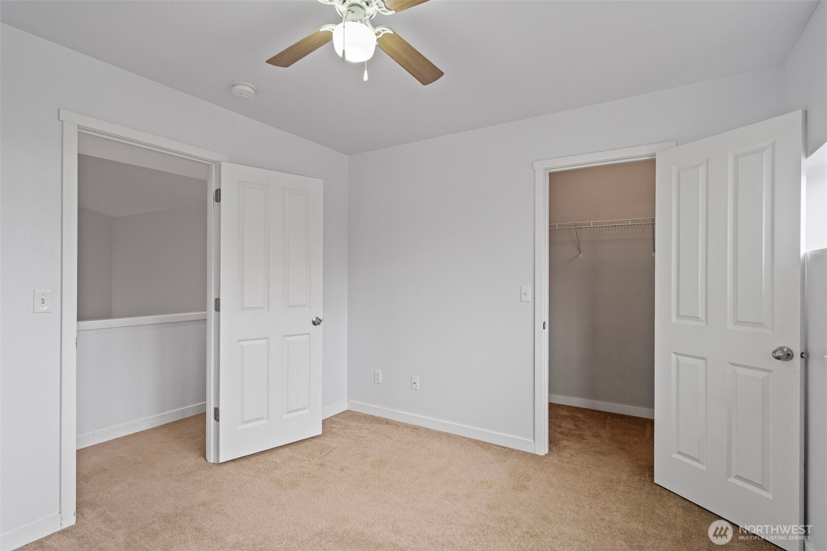 254 Parkside Loop Chehalis, WA 98532 - Photo 35 of 40 a view of an empty room and a chandelier fan