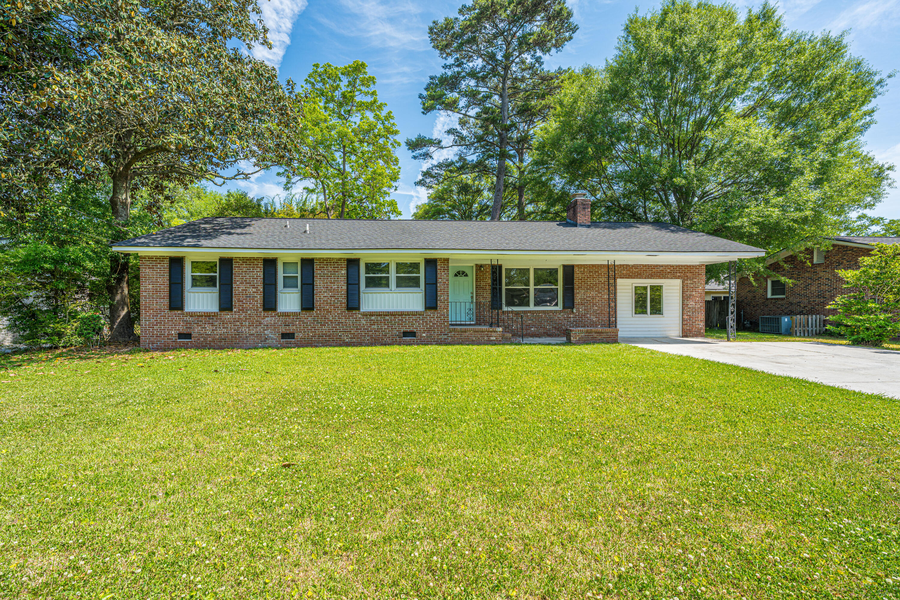 113 Monroe Drive Ladson, SC 29456 - Photo 1 of 29 113Monroe001