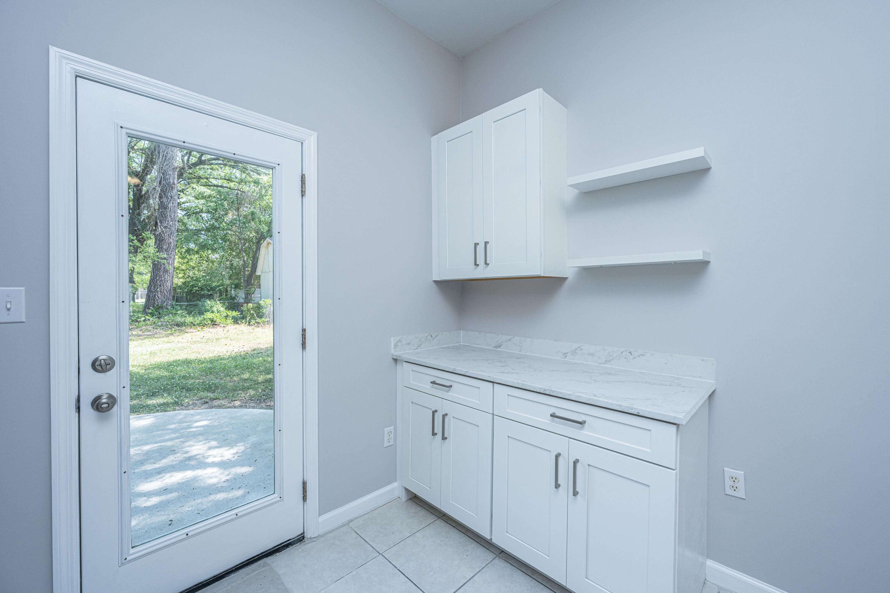 113 Monroe Drive Ladson, SC 29456 - Photo 13 of 29 113Monroe022